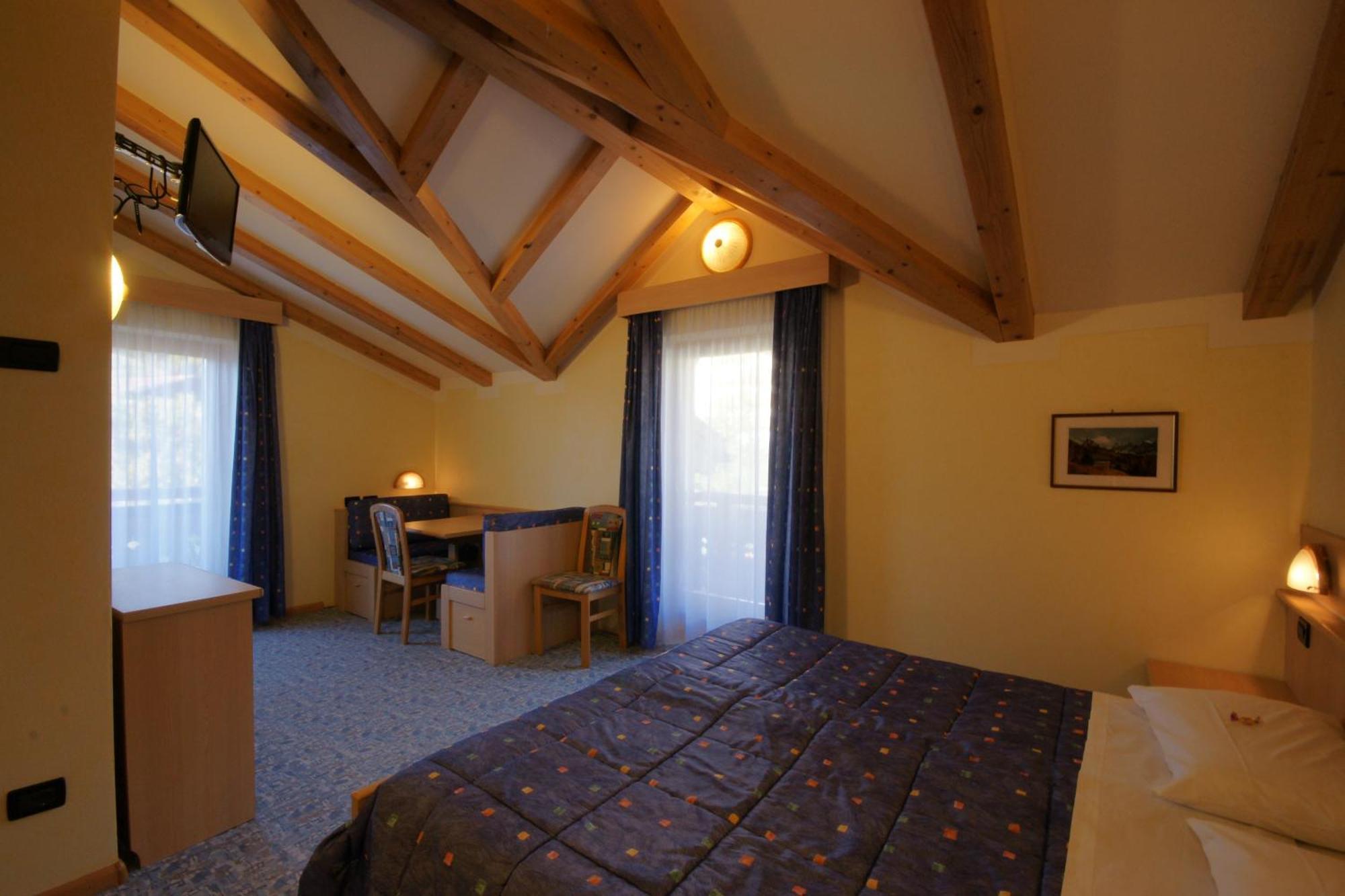 Berg Hotel Latemar Spitze 维哥迪法萨 外观 照片