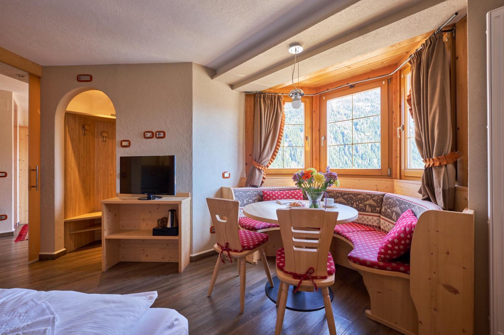 Berg Hotel Latemar Spitze 维哥迪法萨 外观 照片